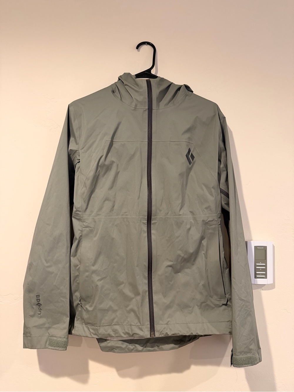 Black Diamond Women's Sage Green Hooded Waterproof Rain Jacket